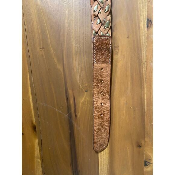Vintage Braided Leather Belt w/intertwining ribbon Measurements L42.25” X W1.5” - Picture 3 of 7